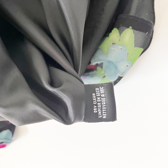 100% Silk Floral MIDI Dress Size 6 - Picture 12 of 15